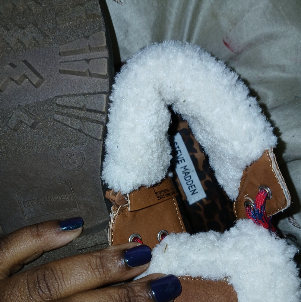 Steve Madden - Picture 2 of 4